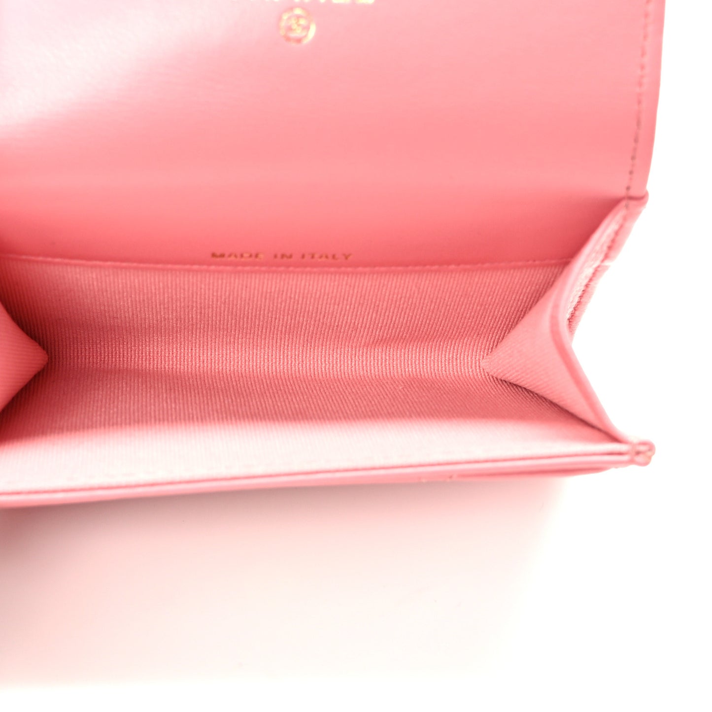 Lambskin Quilted Chanel 19 Flap Card Holder Pink