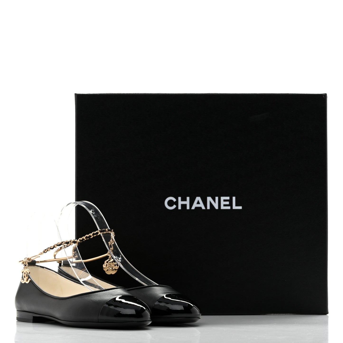 Lambskin Patent Calfskin Cap Toe Ankle Chain Ballerina Flats 36 Black