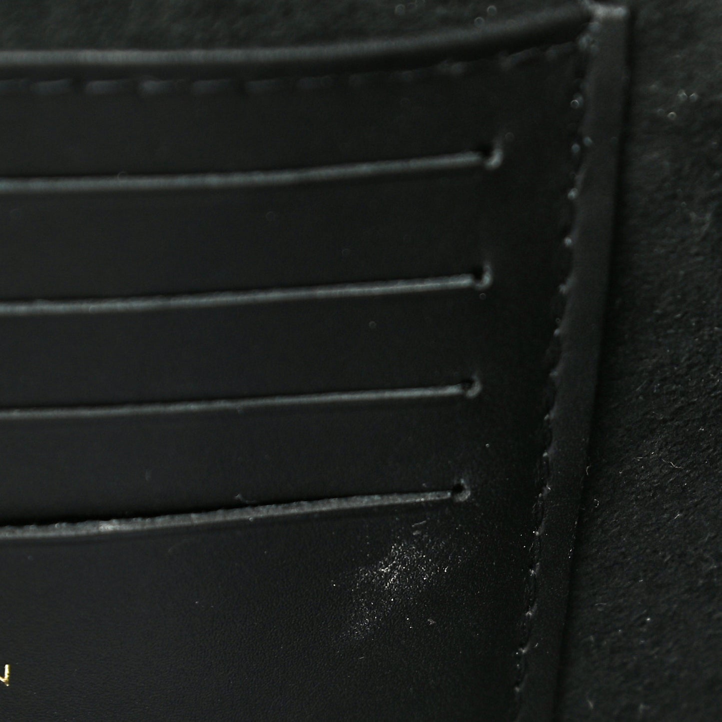 Reverse Monogram Dauphine Chain Wallet