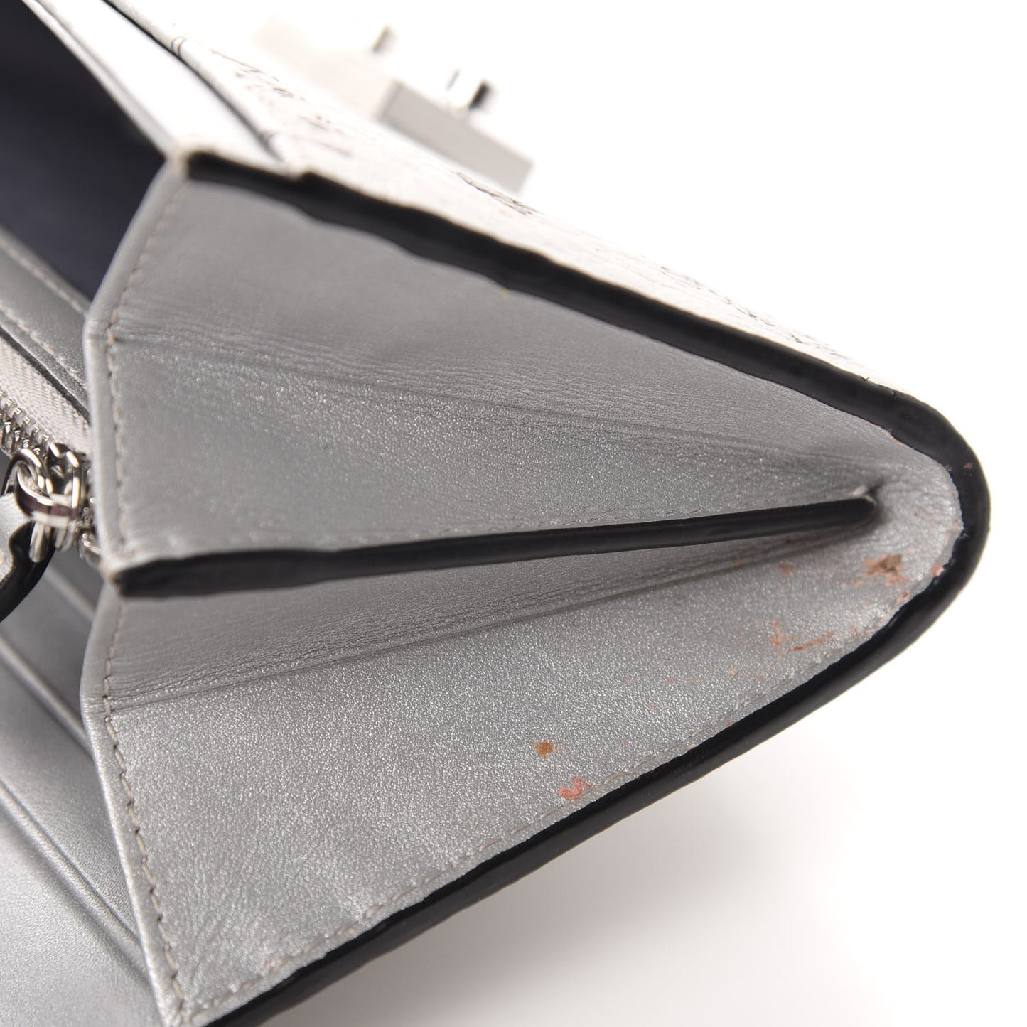 Metallic Visetos Patricia Wallet On Chain Silver