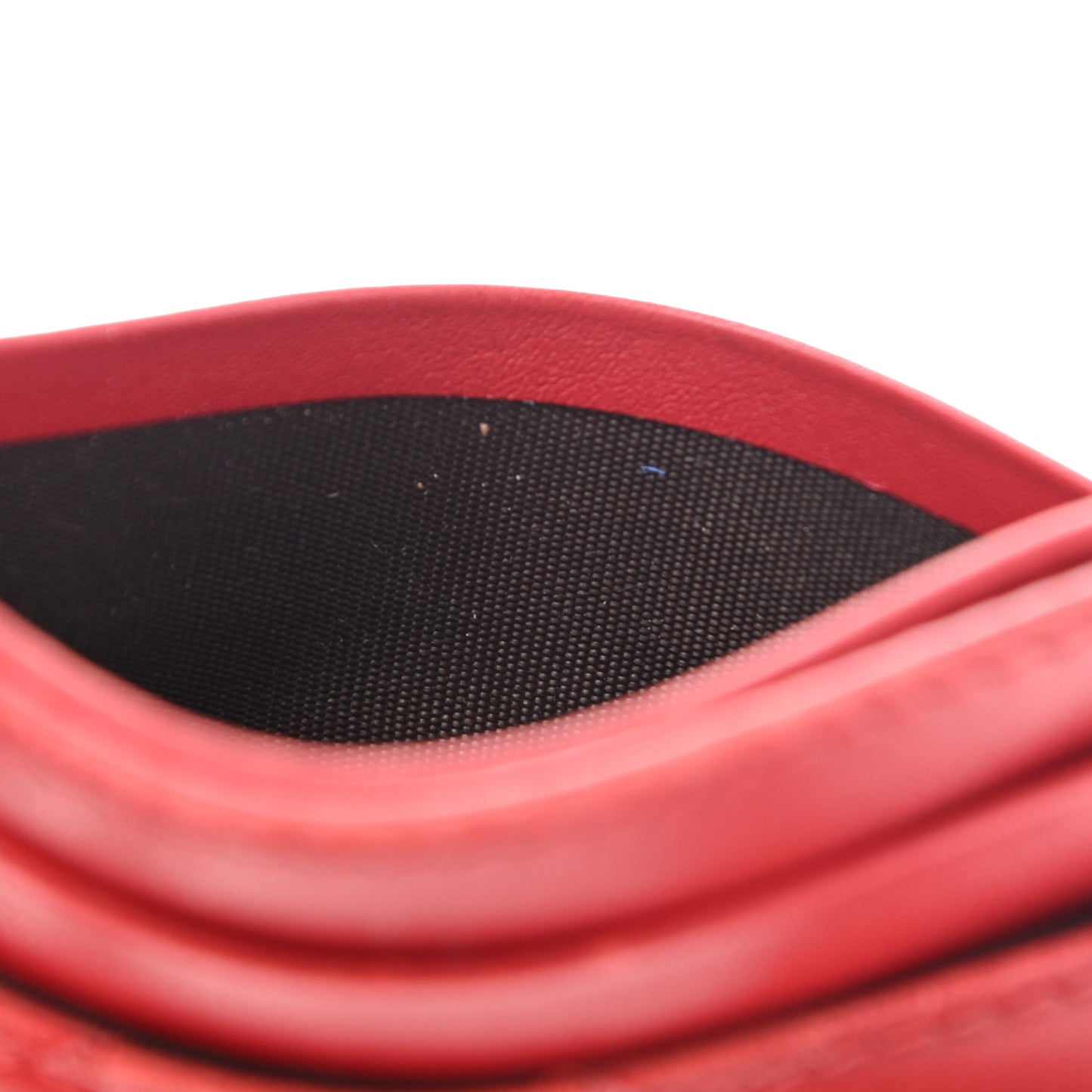 Calfskin Matelasse GG Marmont Card Holder Hibiscus Red