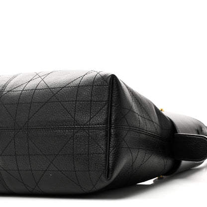Christian Dior Grained Calfskin Flat Macrocannage Medium Voyage Bag Black 10 of 10
