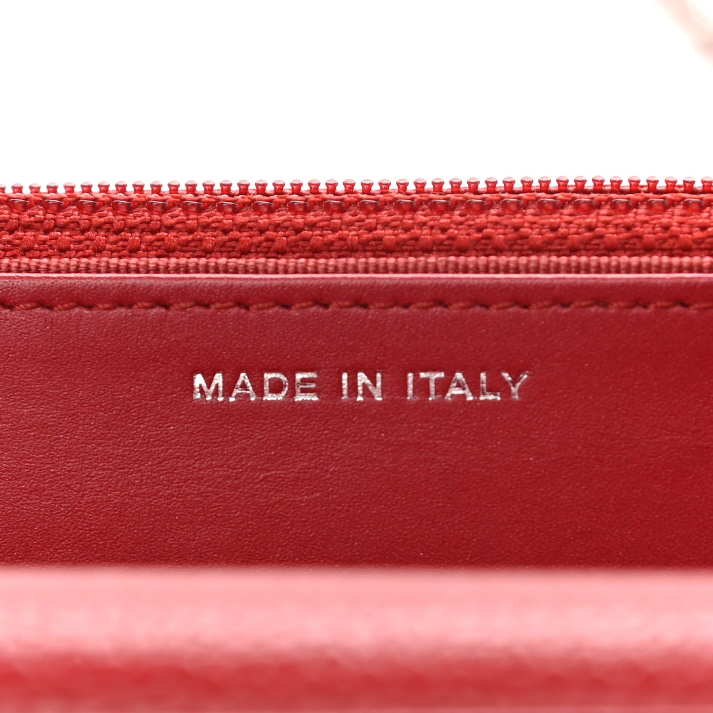 Caviar Quilted Wallet on Chain WOC Red