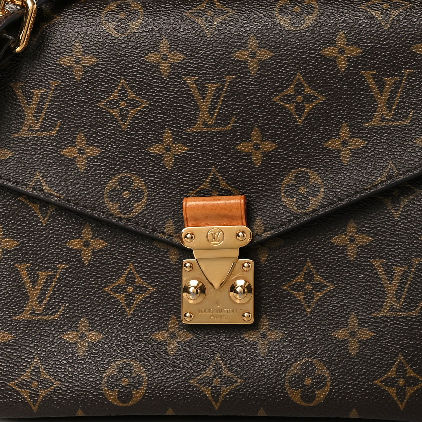 Monogram Pochette Metis