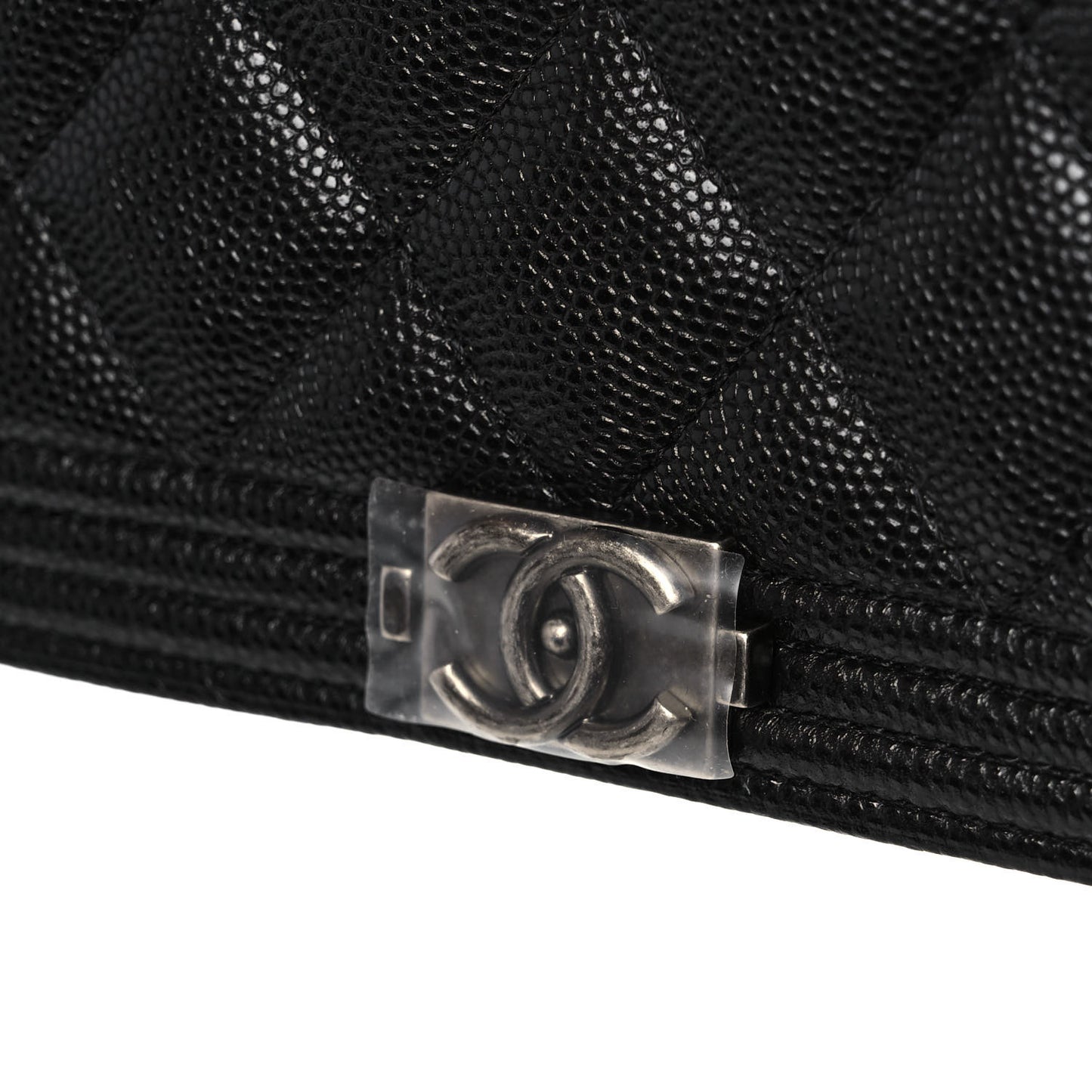 Caviar Quilted Boy Wallet On Chain WOC Black
