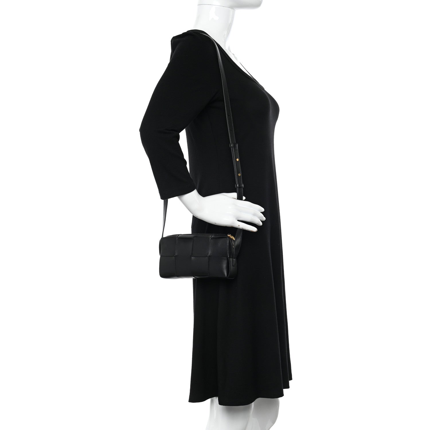 Bottega Veneta Lambskin Maxi Intreccio Cassette Phone Pouch Crossbody Bag Black 2 of 9