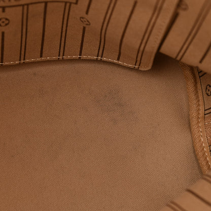 Louis Vuitton Monogram Neverfull MM 11 of 12