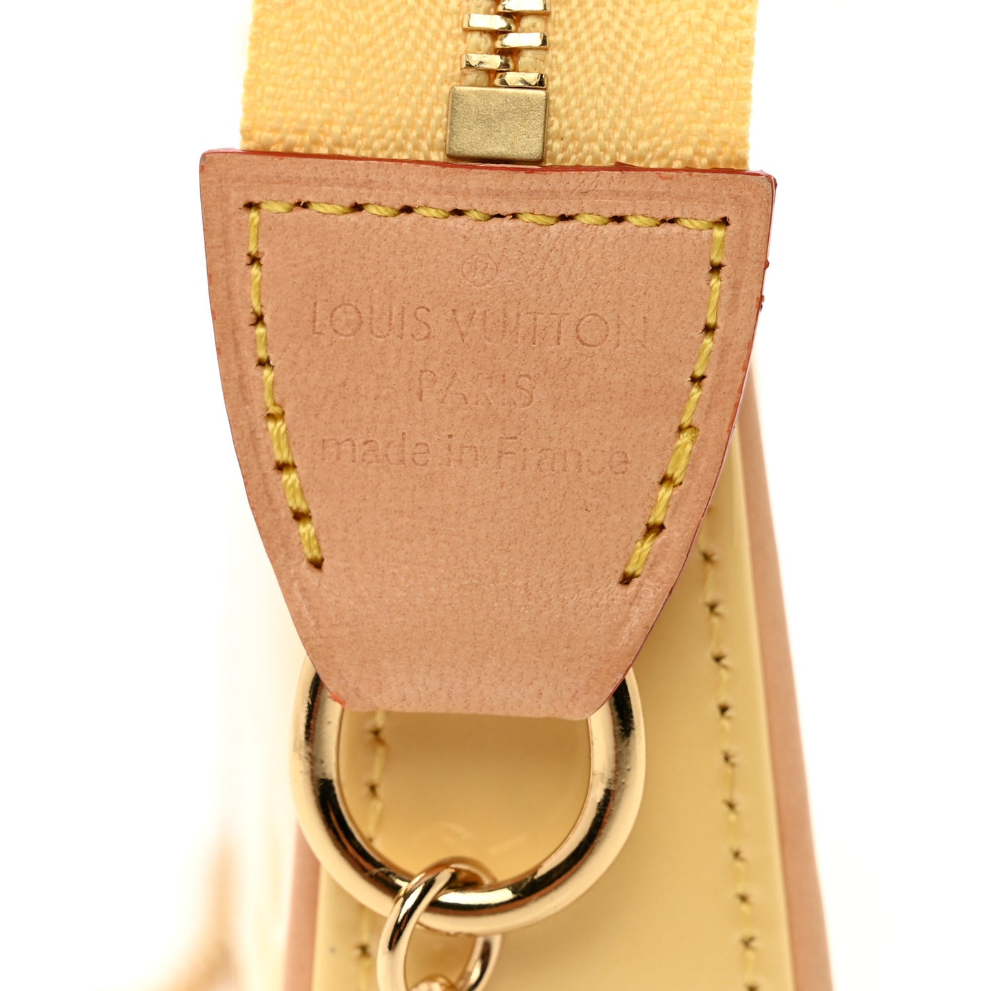 Metallic Vernis Valentine Mini Pochette Accessories Banana Fizz
