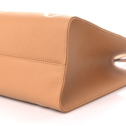 Louis Vuitton Empreinte Monogram Giant Onthego MM Arizona Creme 7 of 7