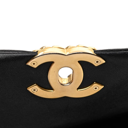 Chanel Goatskin Quilted Large Chanel 19 Flap Black 22 of 33