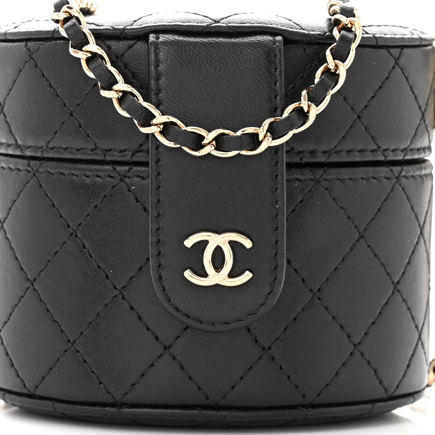 Lambskin Quilted Mini Round Vanity Case With Chain Black