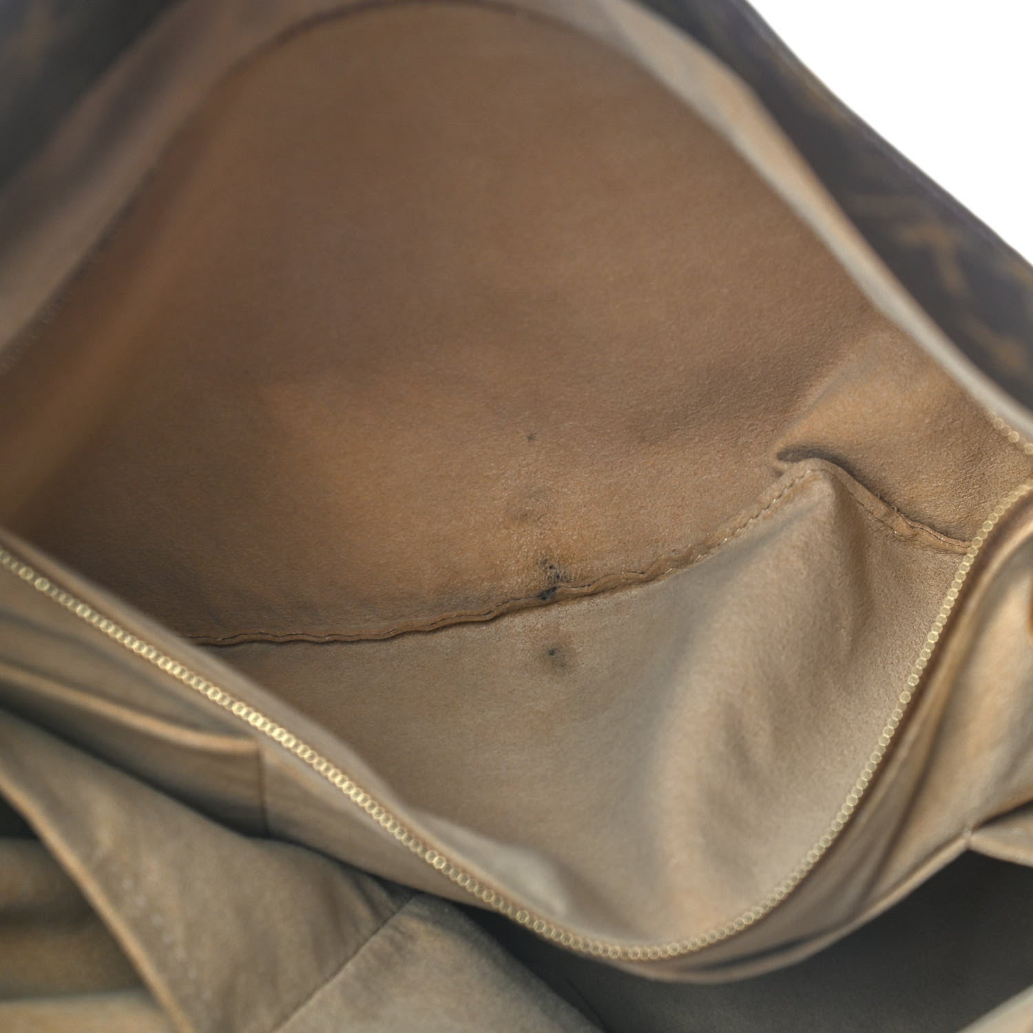 Louis Vuitton Monogram Artsy MM 6 of 10