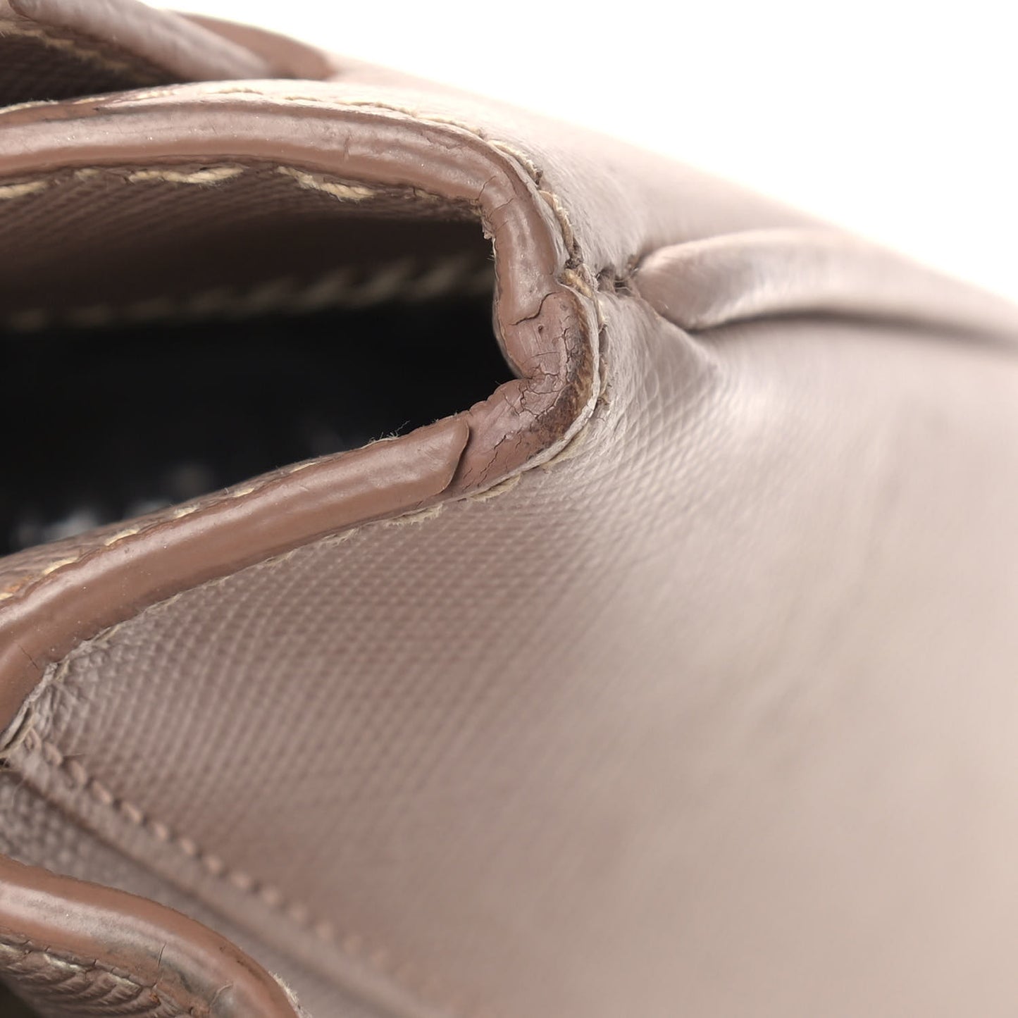 Saffiano Lux Small Tote Cammeo