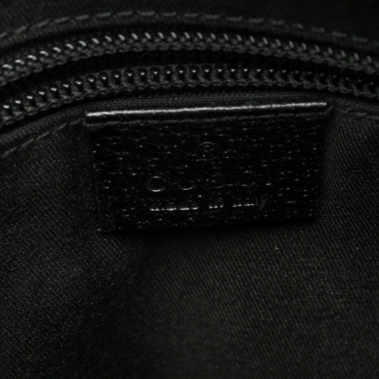 Gucci Monogram Flat Messenger Bag Black 6 of 10