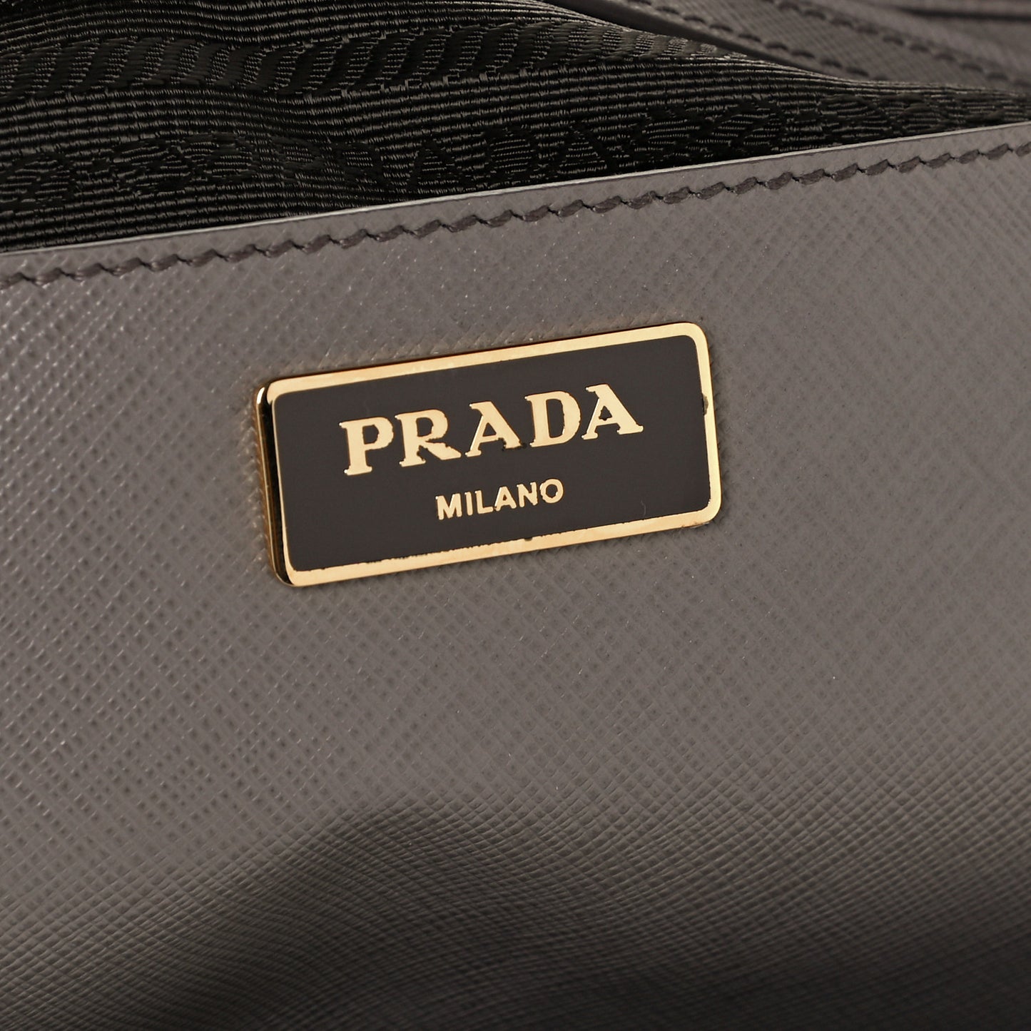 Saffiano Large Galleria Double Zip Tote Argilla