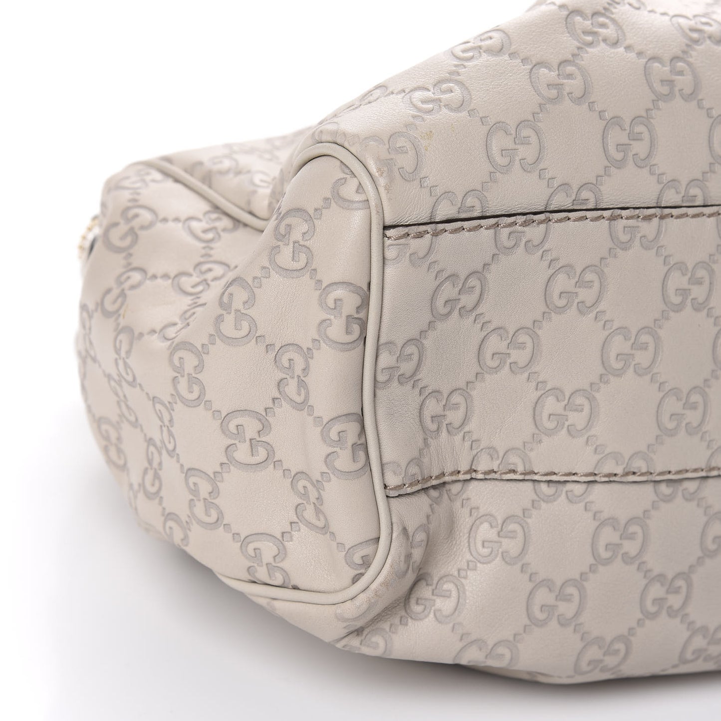 Guccissima Medium Sukey Tote Mystic White