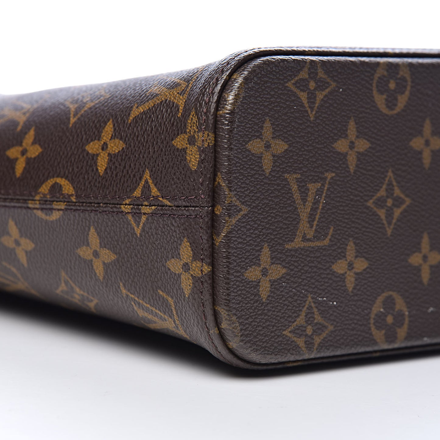 Monogram Luco