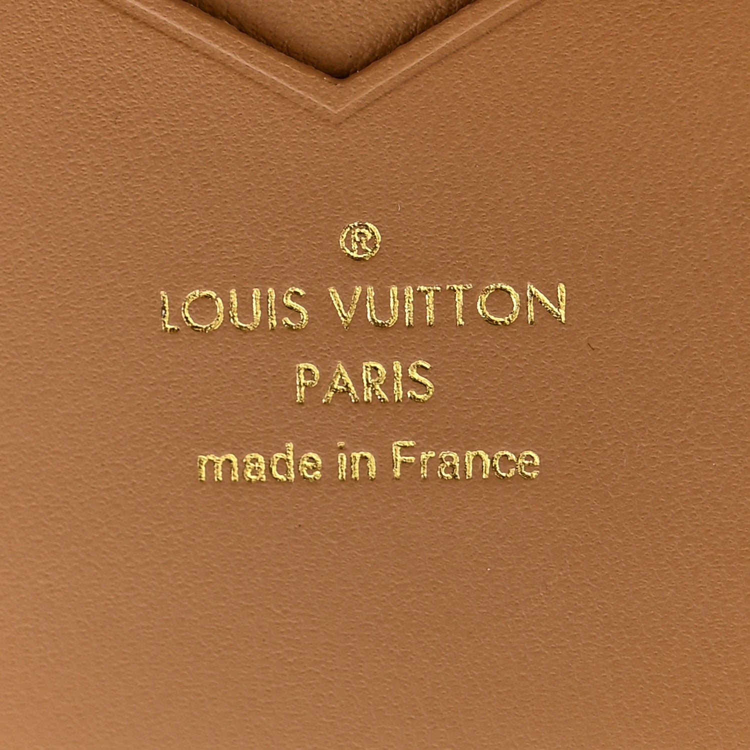 Louis Vuitton Taurillon Capucines Vertical Compact Wallet Black 6 of 8
