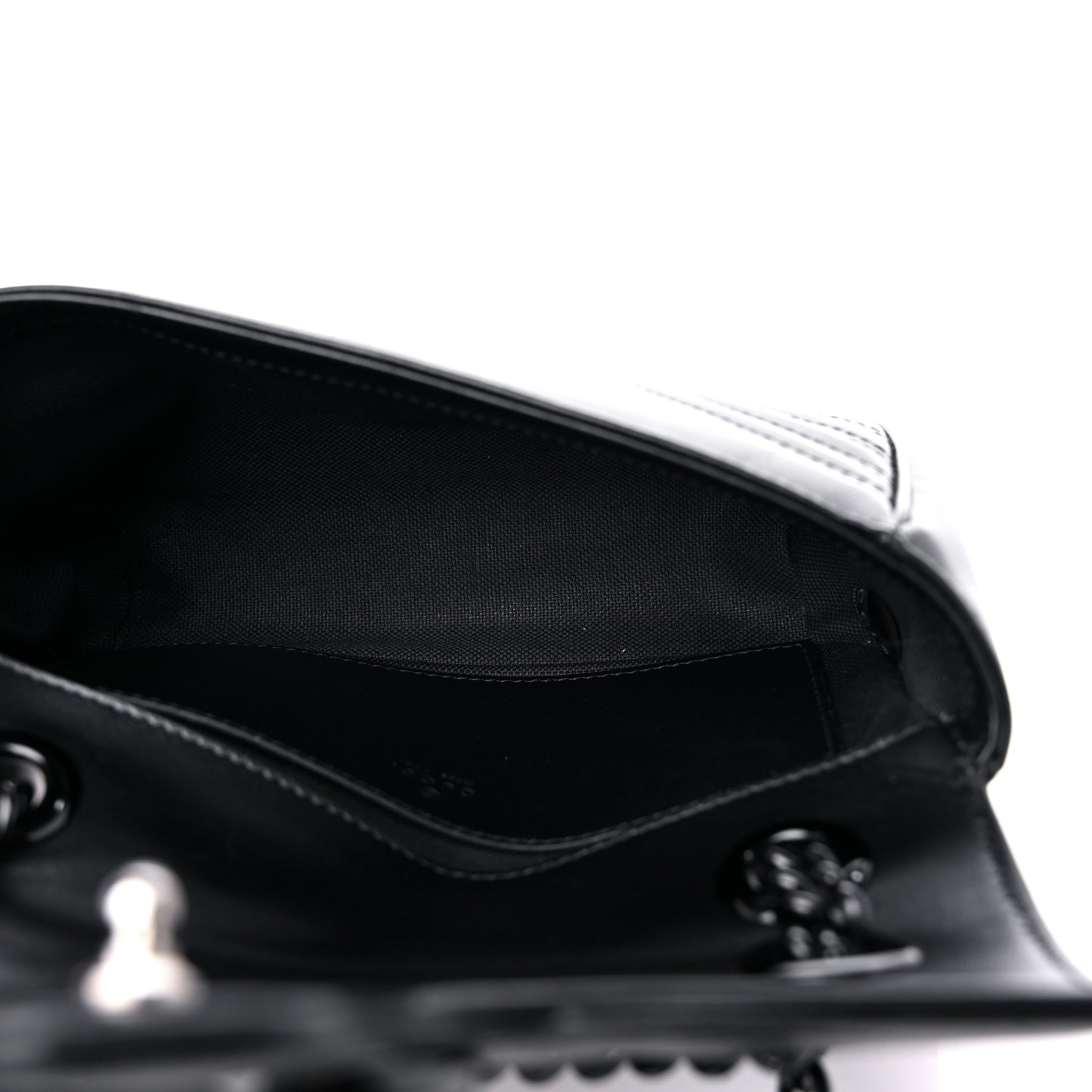 Calfskin Matelasse Monochrome Mini GG Marmont Shoulder Bag Black