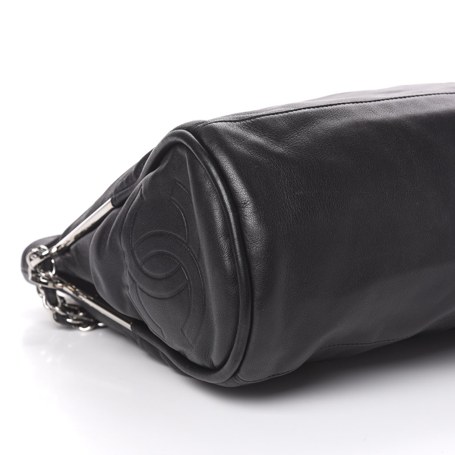Chanel Lambskin Large Ultimate Soft Tote Black 8 of 10