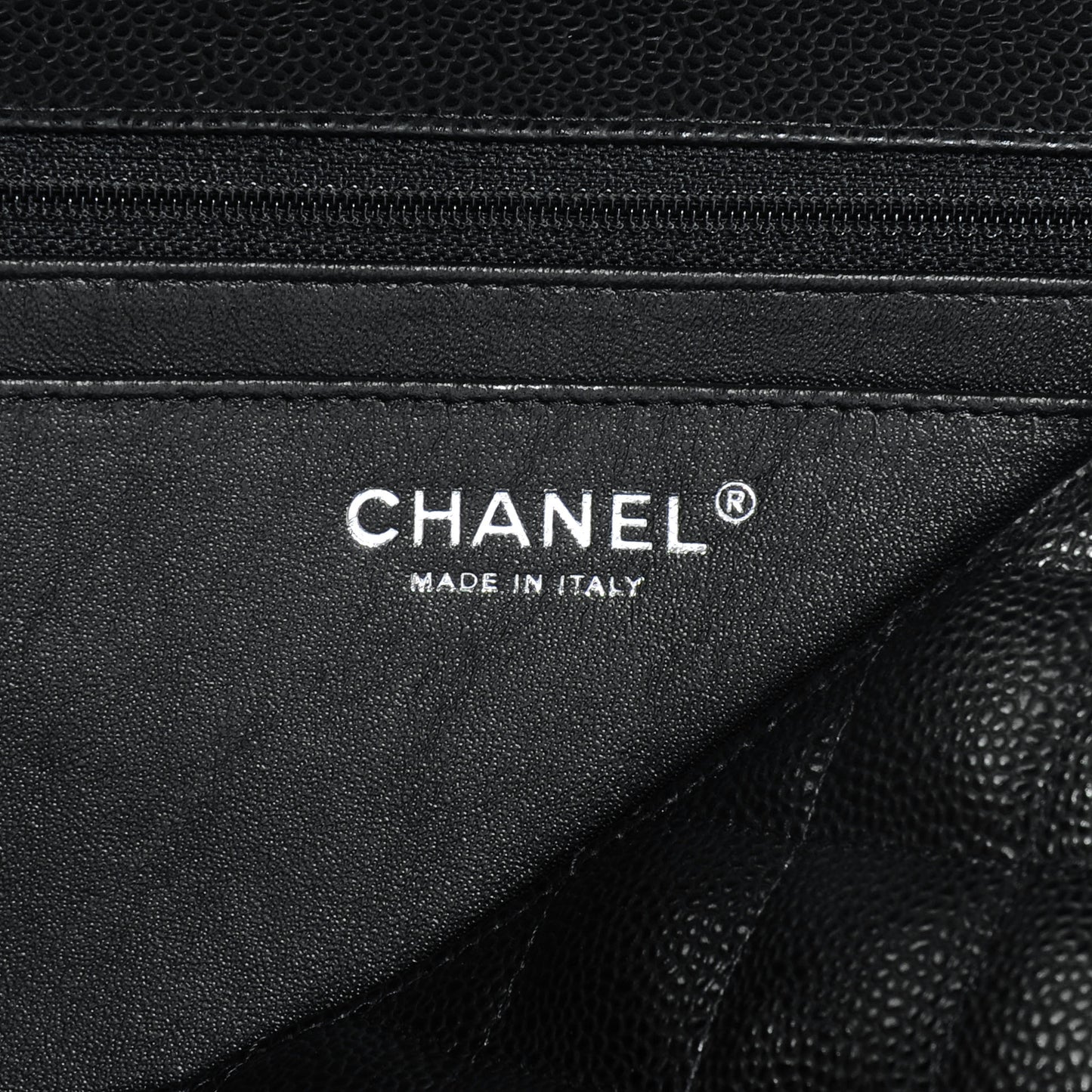 Caviar Maxi Single Flap Black