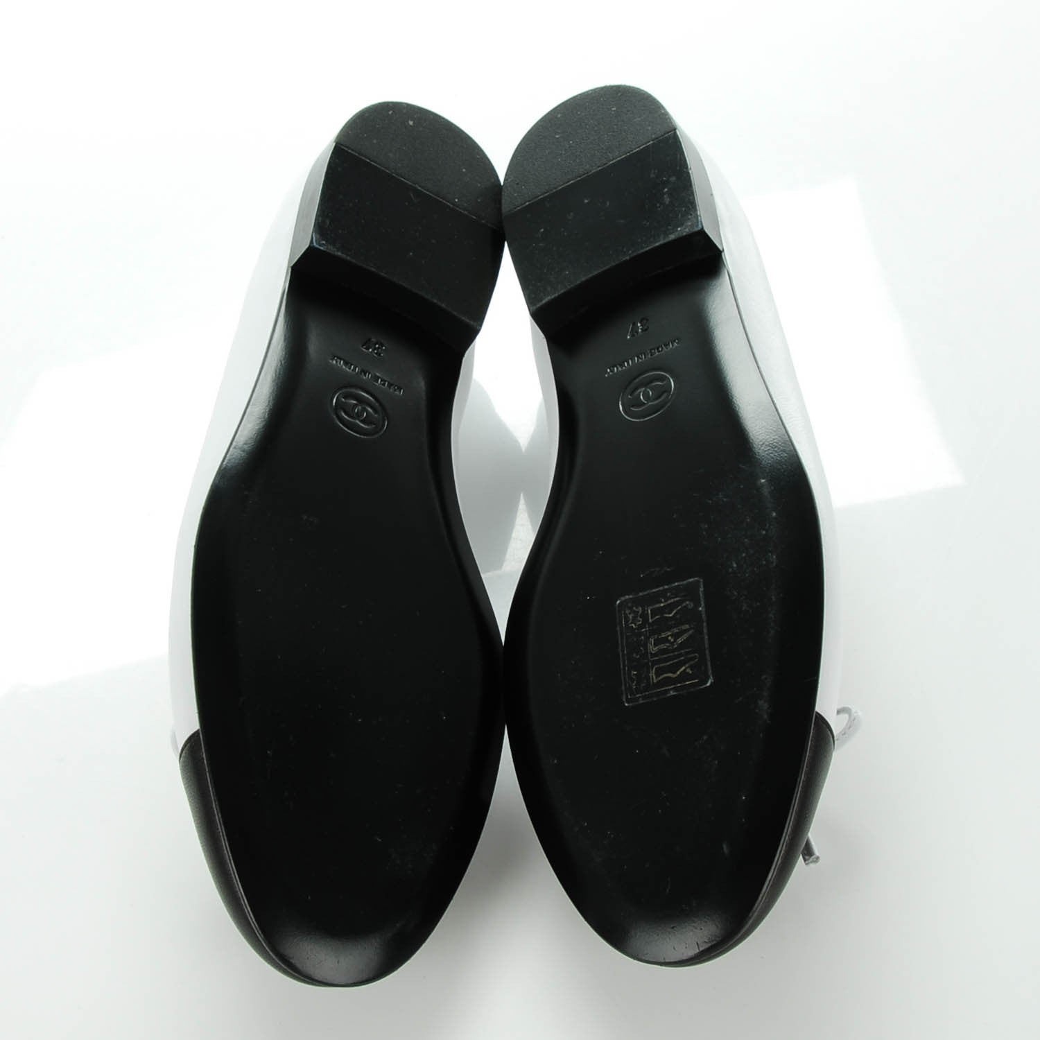 Chanel Lambskin Cap Toe CC Ballerina Flats 37 White Black 7 of 8