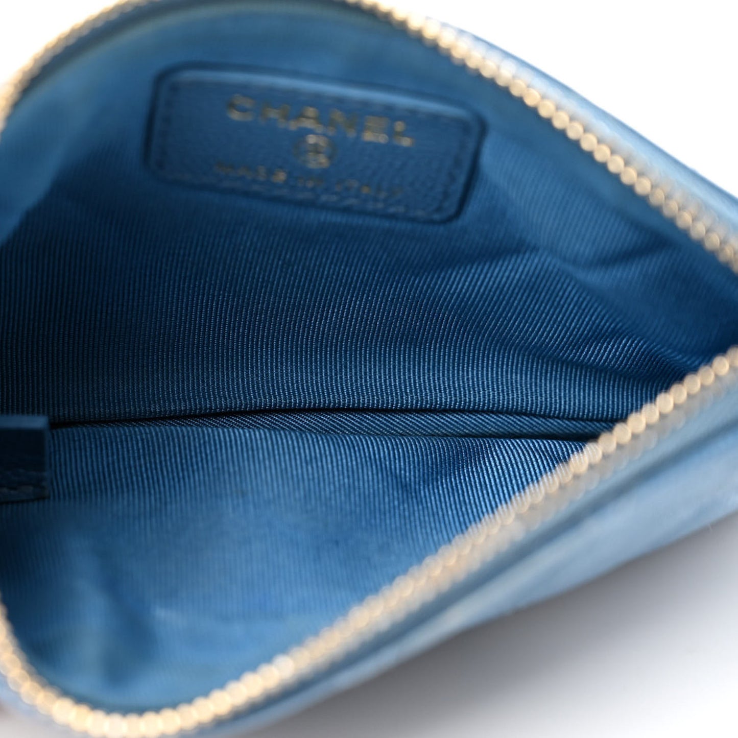 Caviar Quilted Small Cosmetic Case Blue