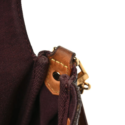 Louis Vuitton Monogram Favorite MM 15 of 17