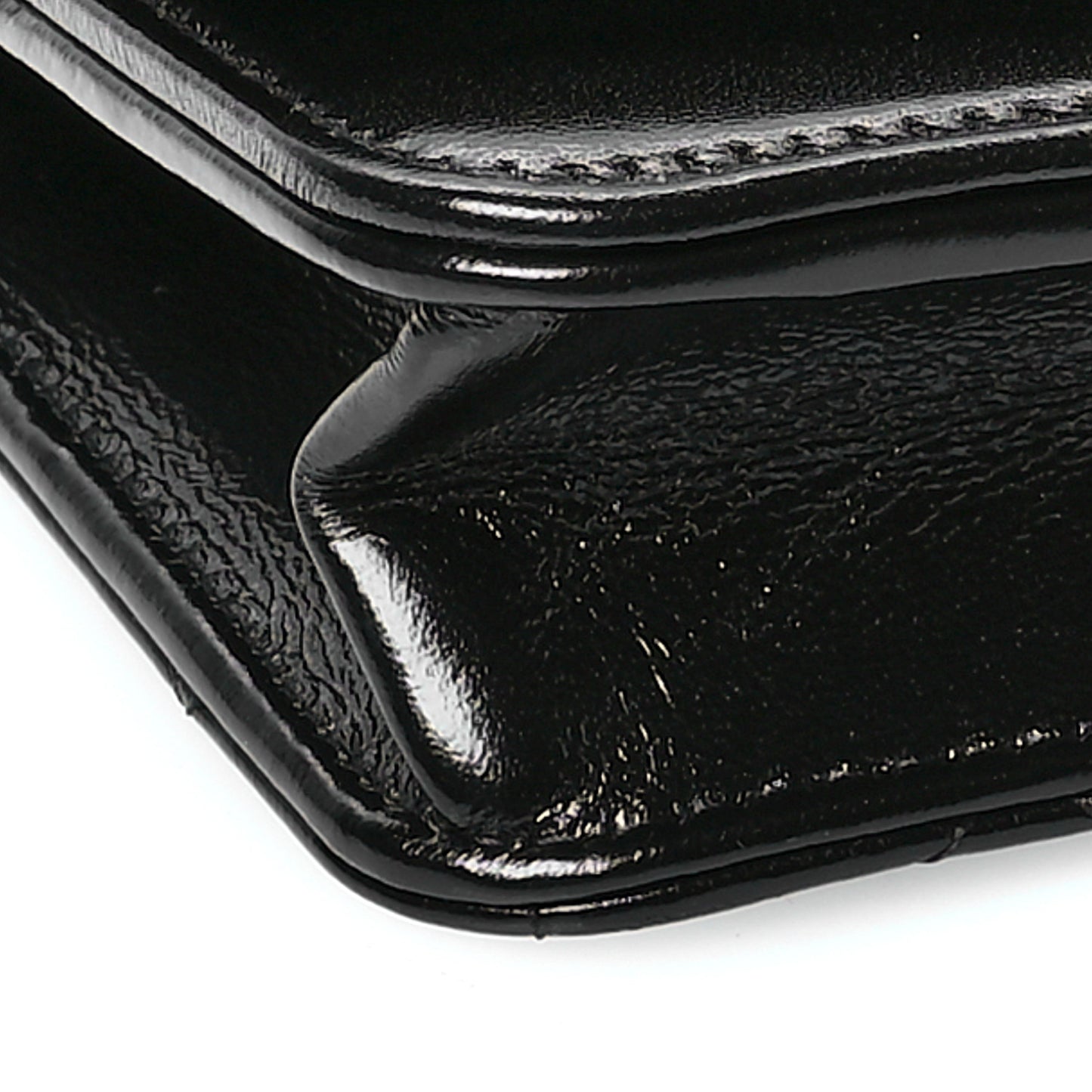 Calfskin Quilted 31 Wallet On Chain WOC Black