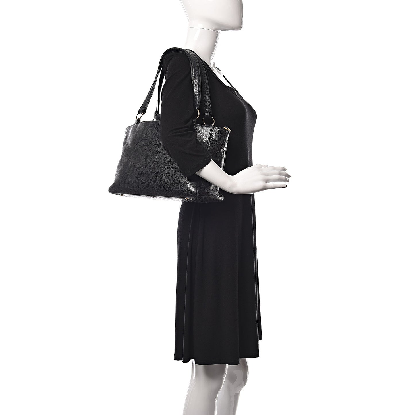 Caviar CC Tote Black
