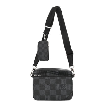 Louis Vuitton Damier Graphite 3D Trio Messenger 2 of 17