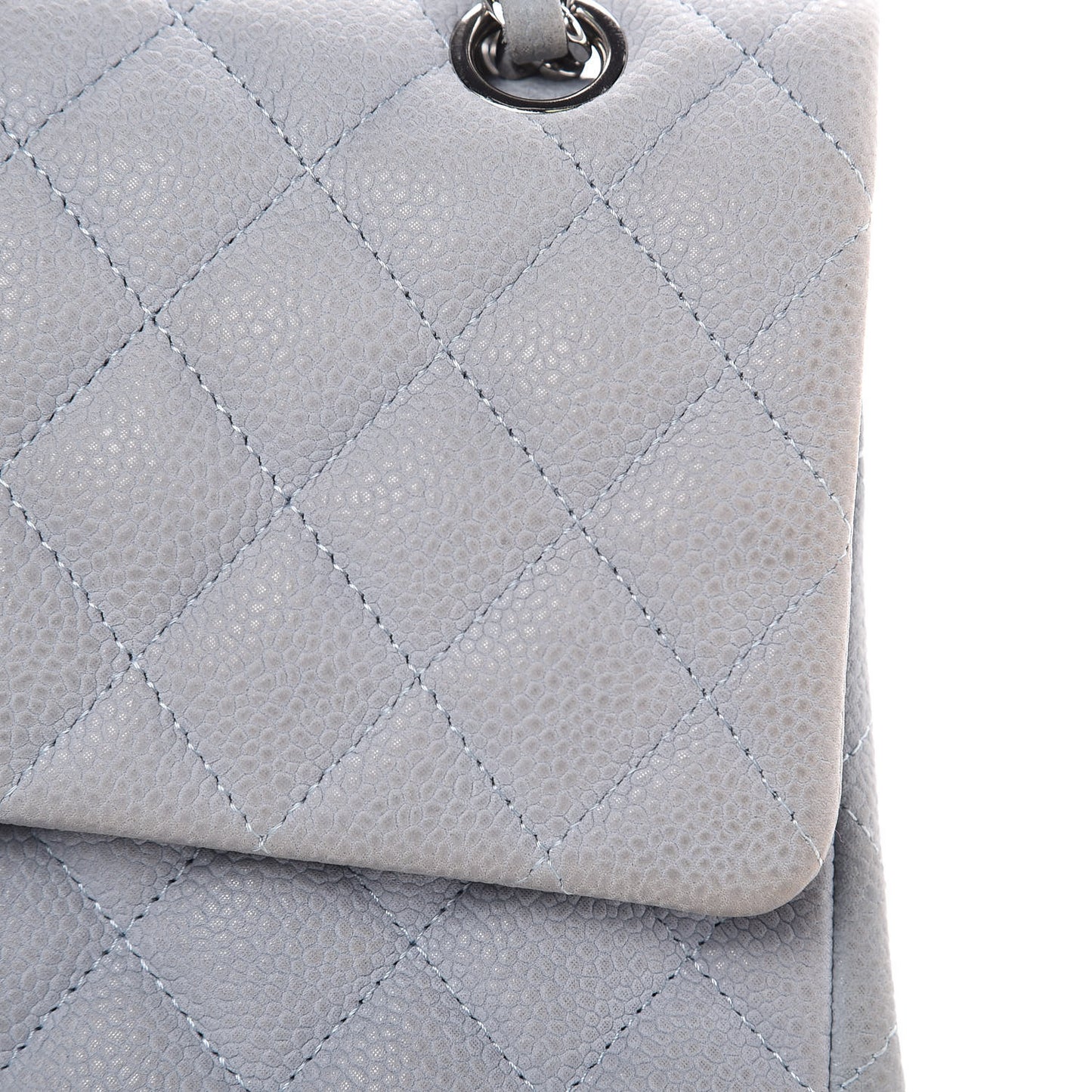 Iridescent Caviar Quilted Medium Double Flap Light Grey
