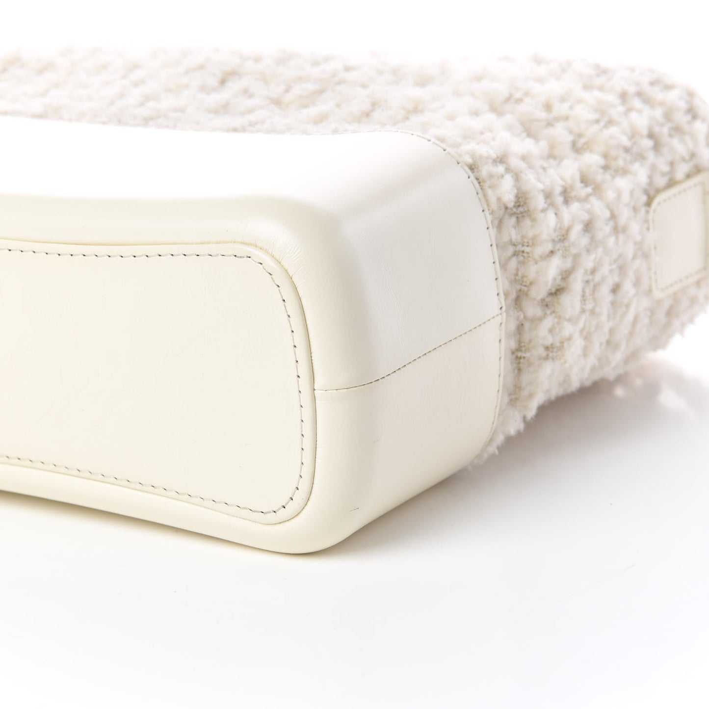 Tweed Calfskin Quilted Medium Gabrielle Hobo Ivory