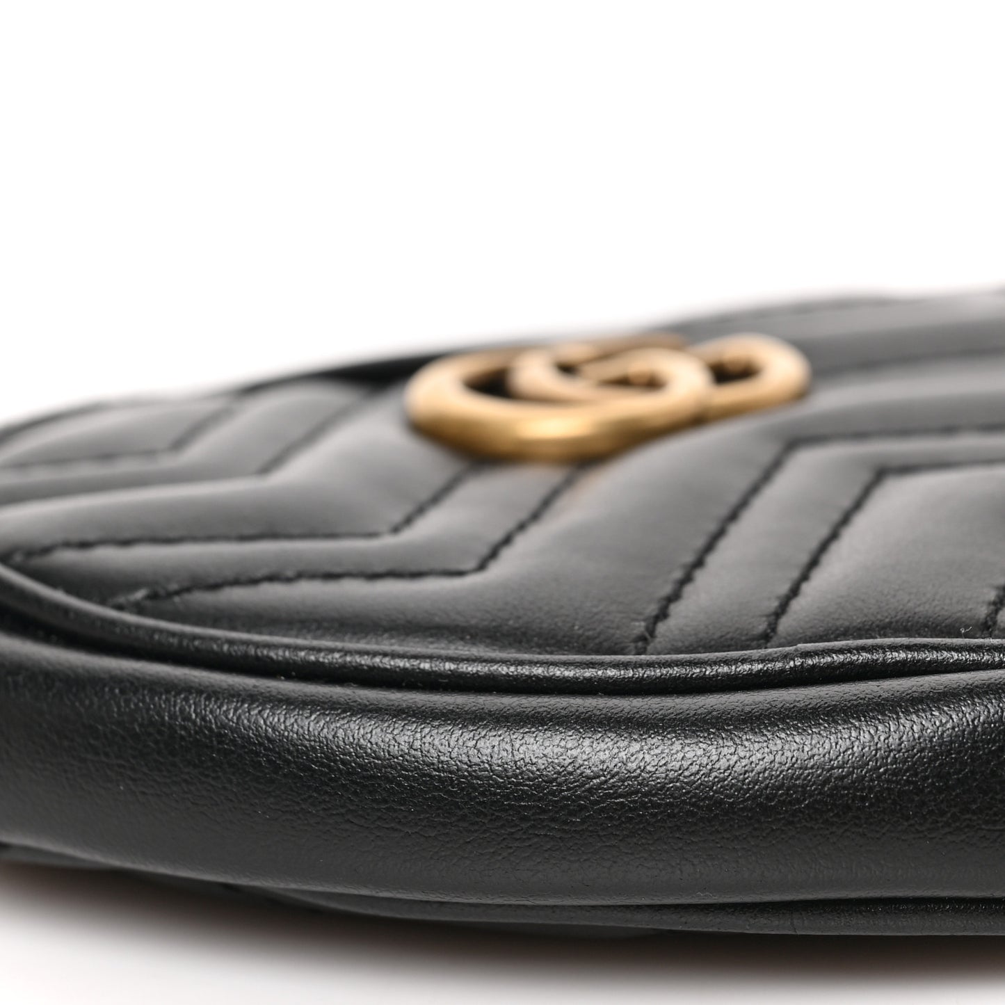 Calfskin Matelasse Chevron GG Marmont Heart Coin Purse Black
