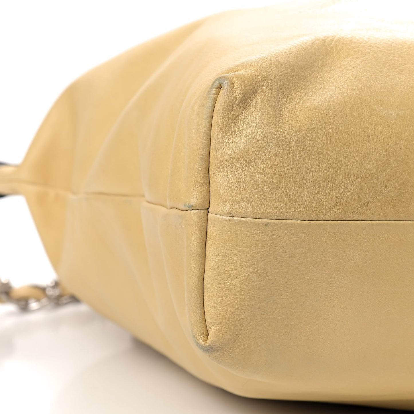 Lambskin Chain CC Tote Beige