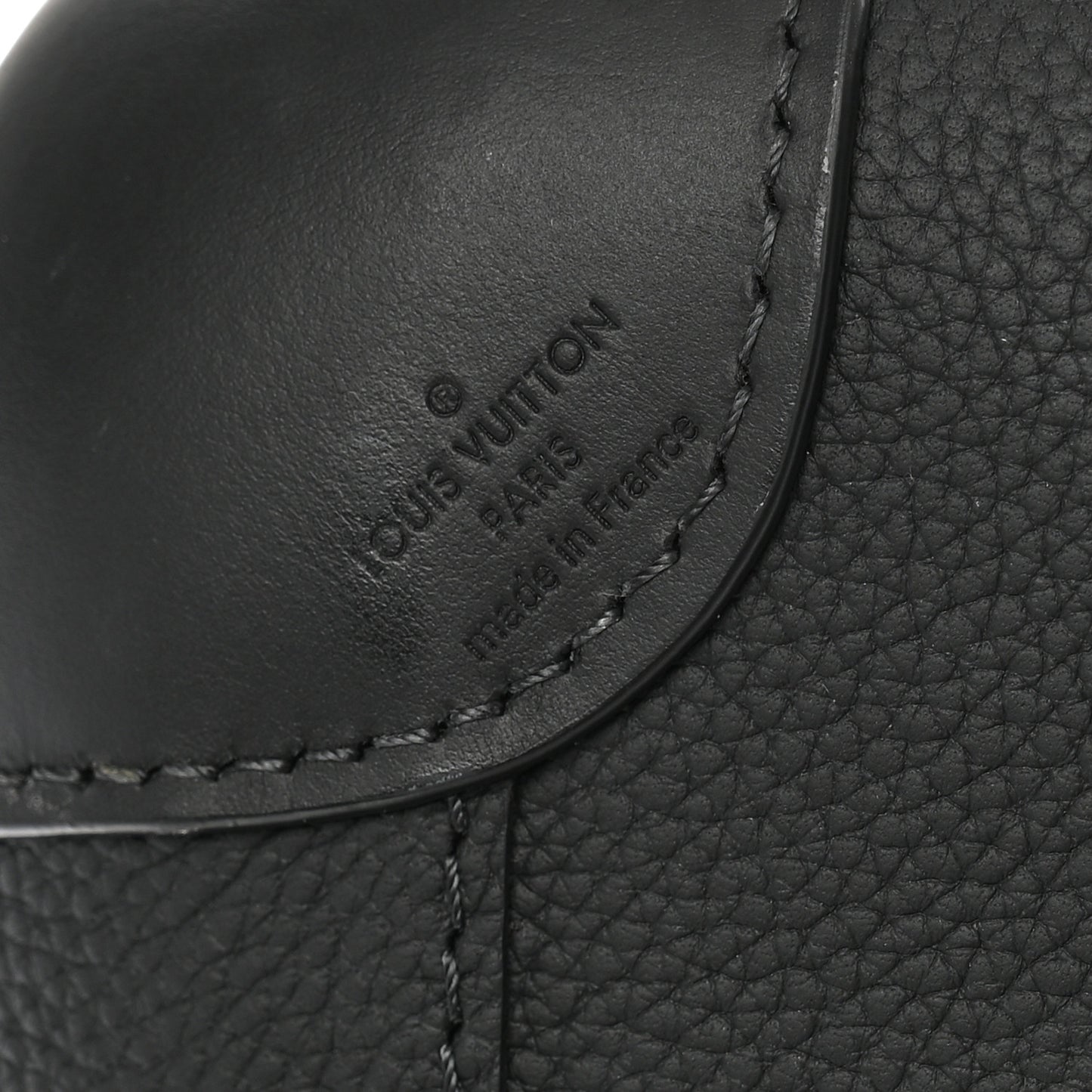 Cowhide Aerogram Horizon 55 Black