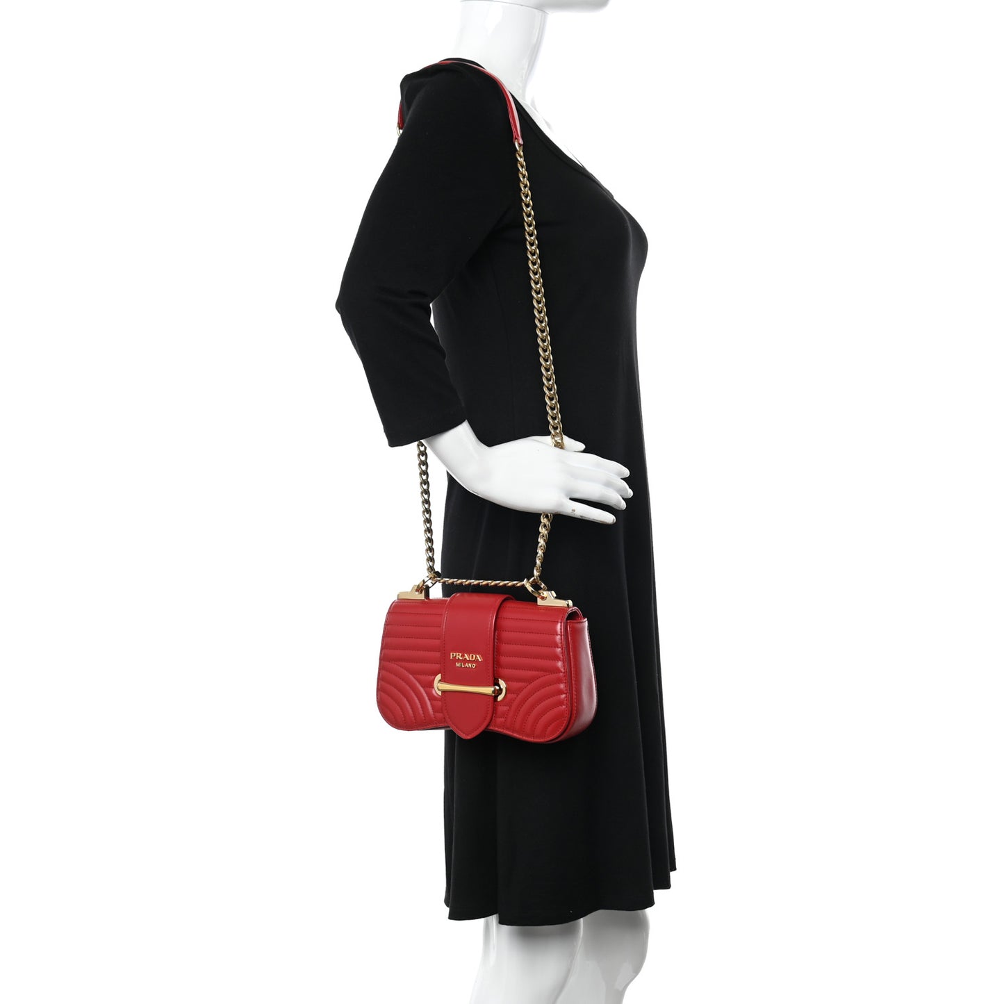 Soft Calfskin Impunture Diagramme Small Sidonie Chain Crossbody Bag Fuoco