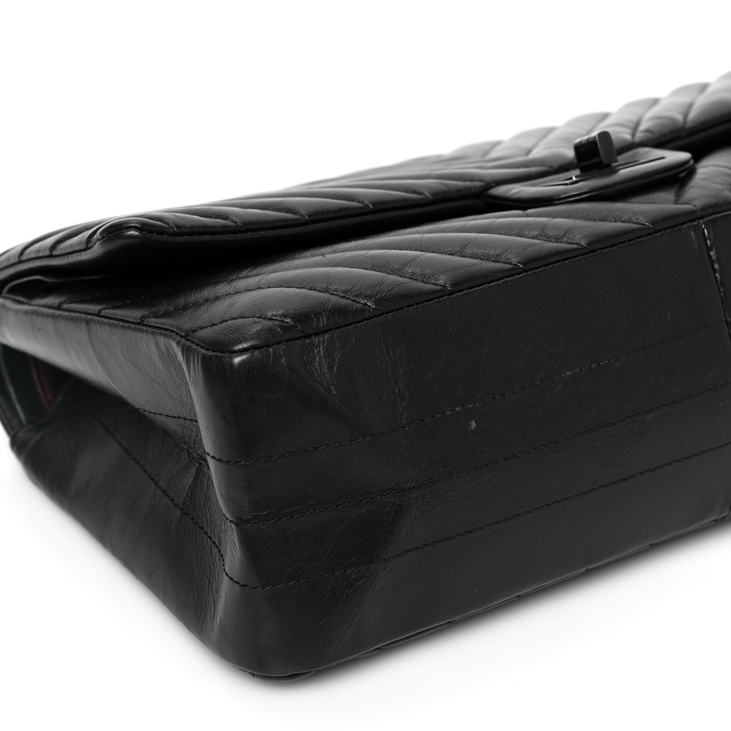 Aged Calfskin Chevron Quilted 2.55 Reissue 226 So Black
