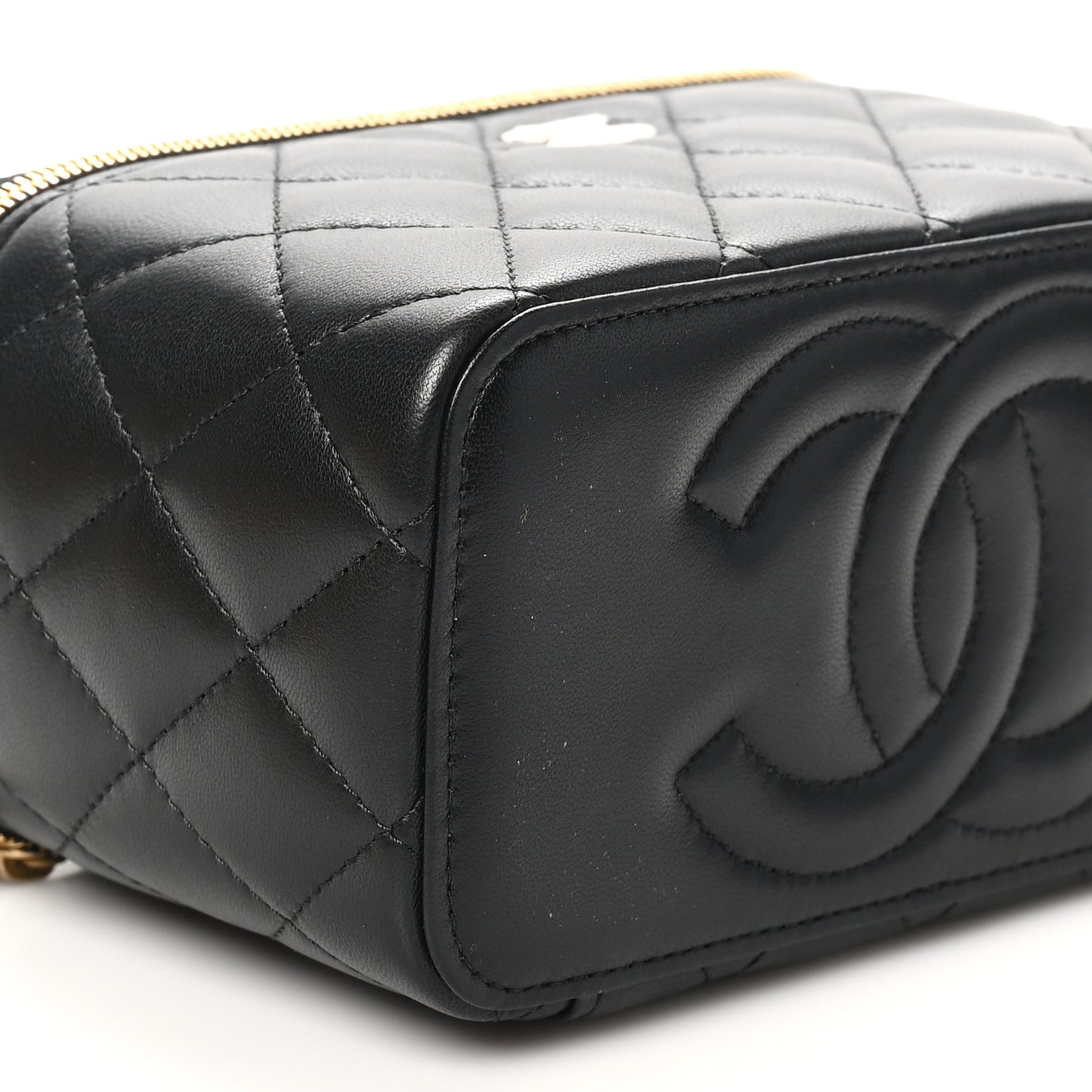 Lambskin Enamel Quilted Small Coco Hearts Vanity Case With Chain Black