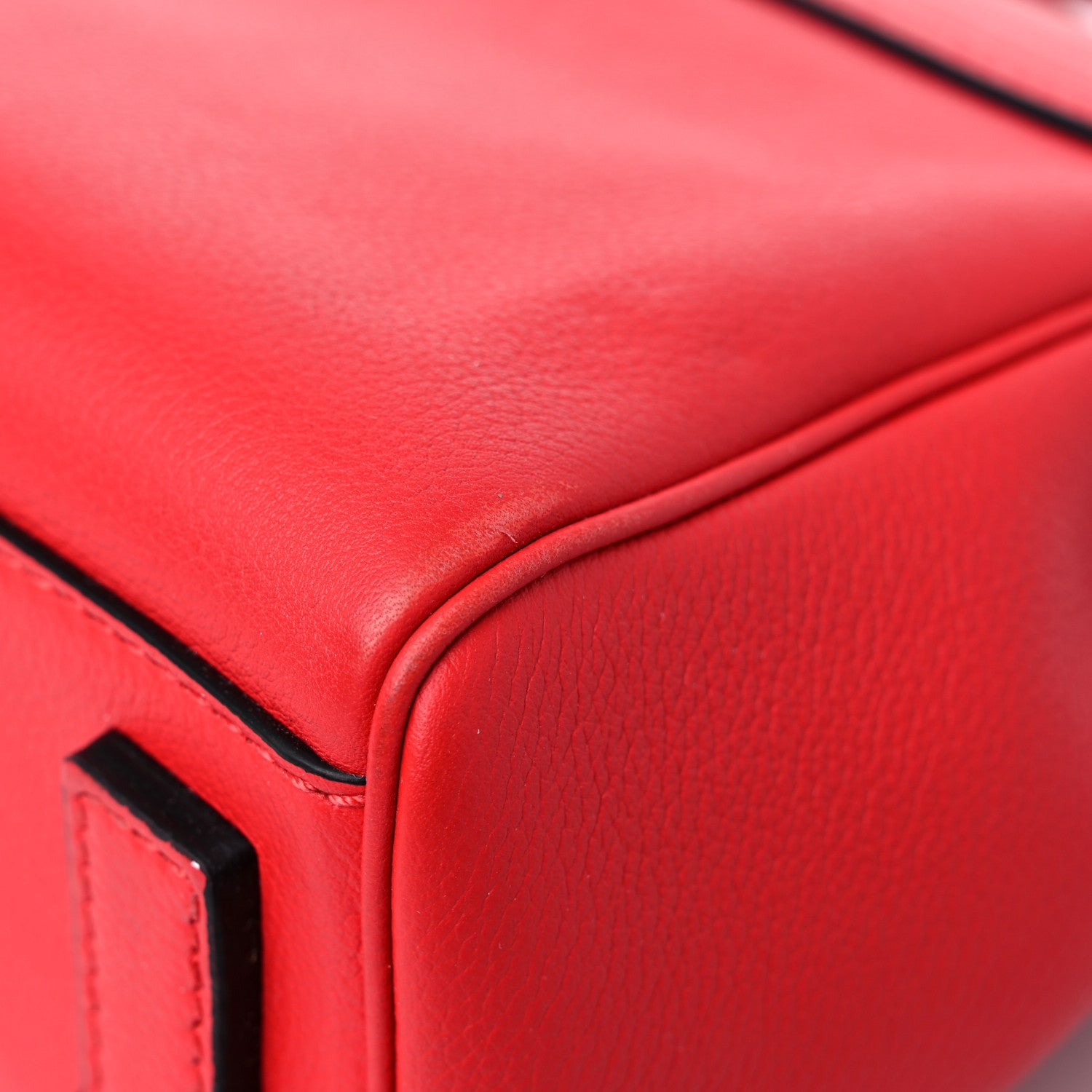 Versace Grained Calfskin Medium La Medusa Bag Red 10 of 17