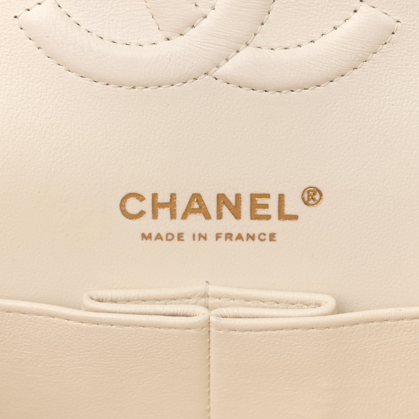 Caviar Quilted Medium Double Flap White