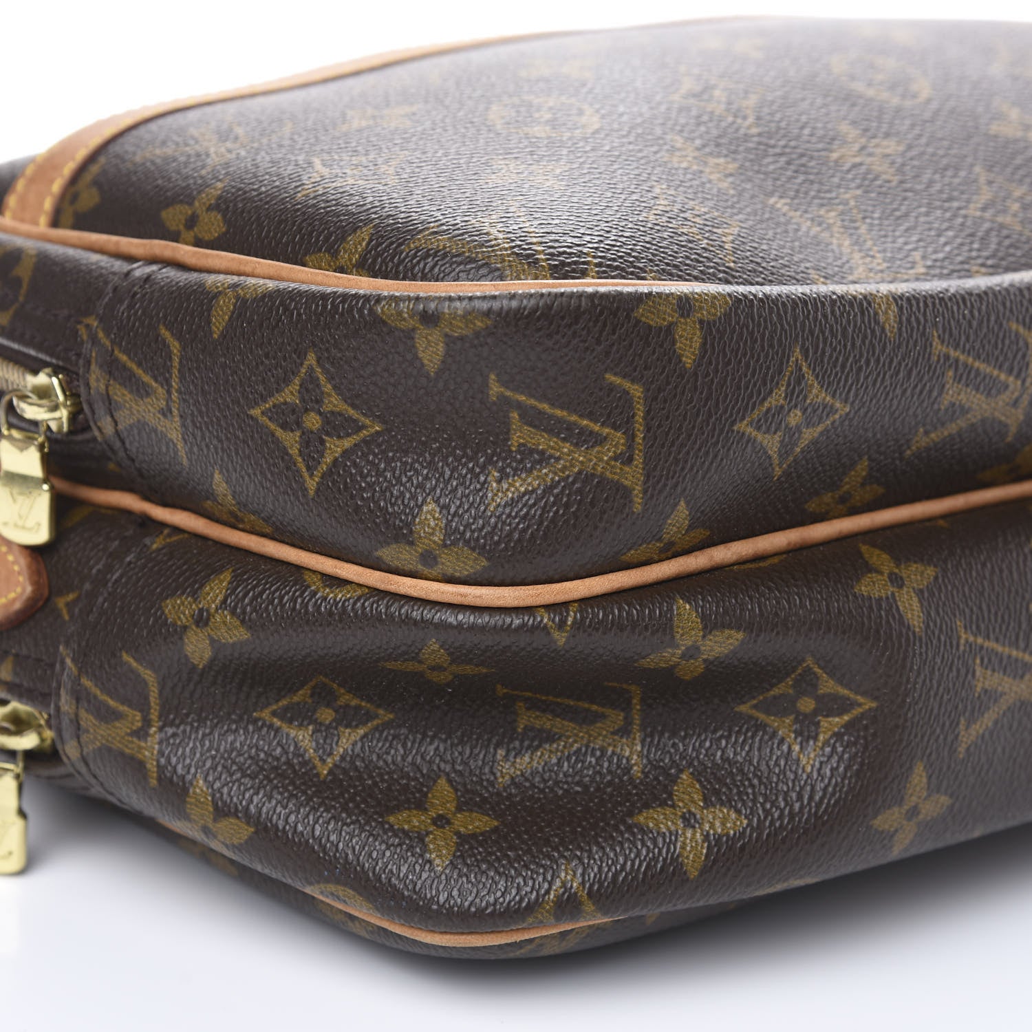 Louis Vuitton Monogram Reporter PM 10 of 12