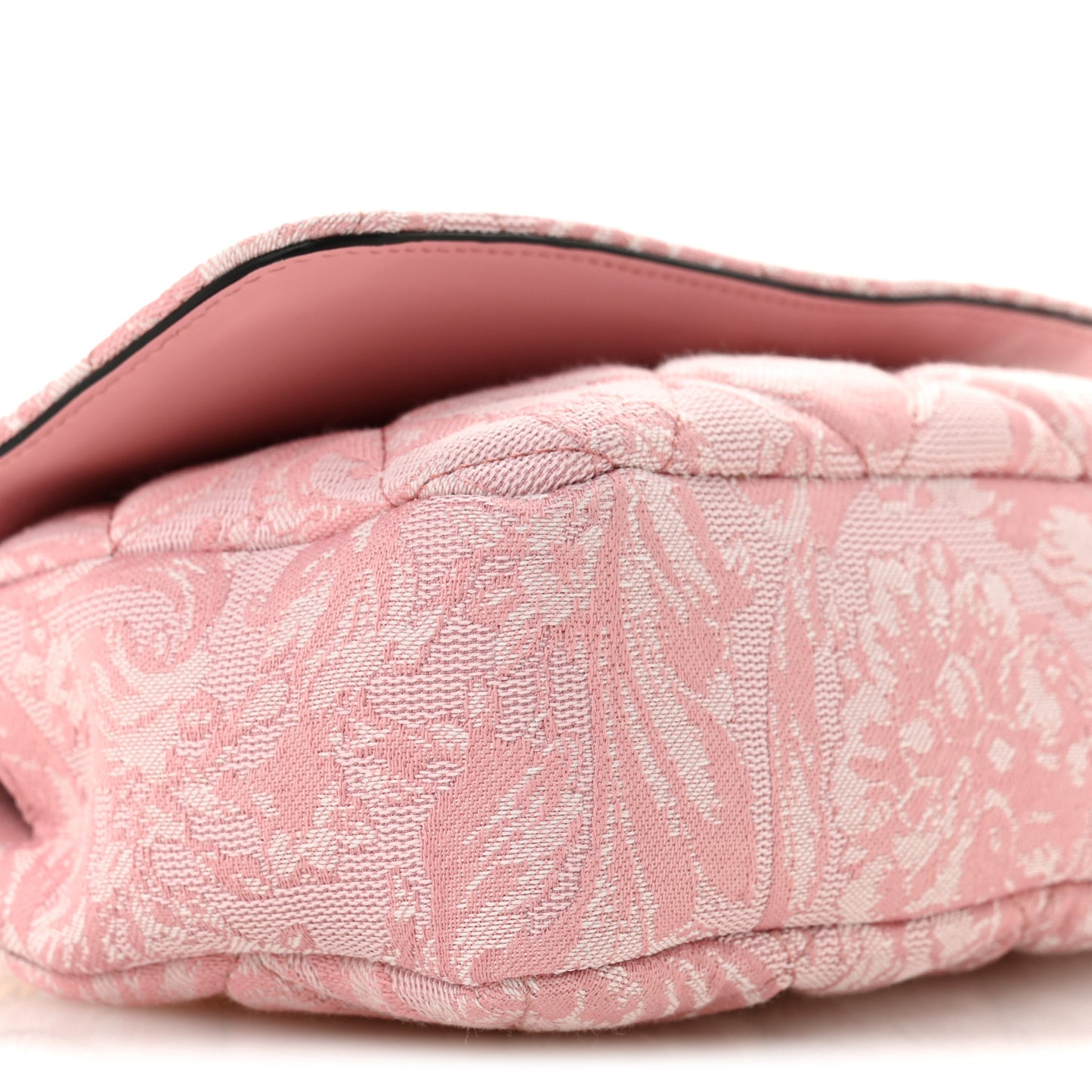 Baroque Jacquard Quilted Small Medusa Shoulder Bag Baby Pink