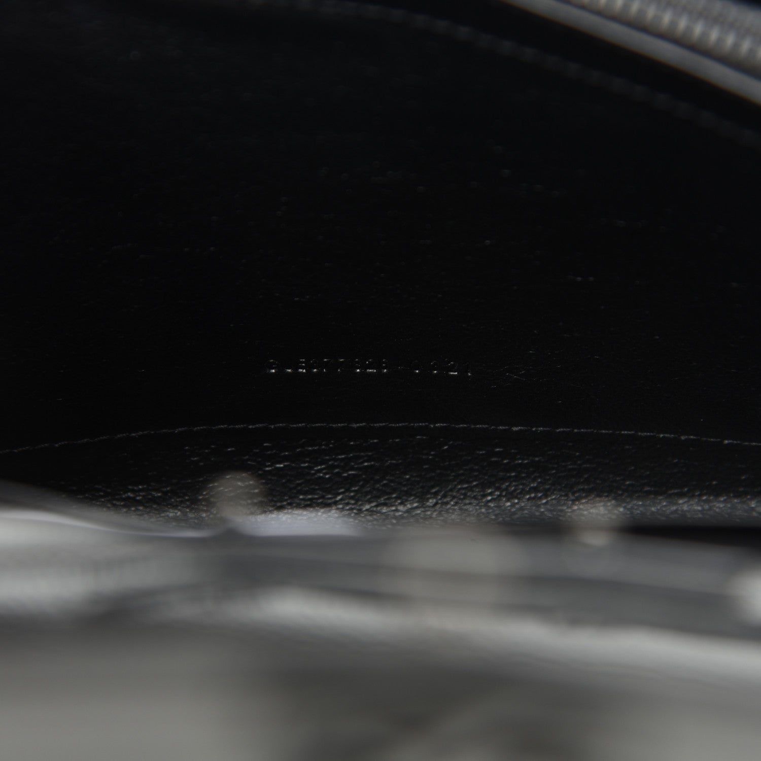 Saint Laurent Grain De Poudre Matelasse Chevron Monogram Chain Wallet Black 7 of 10