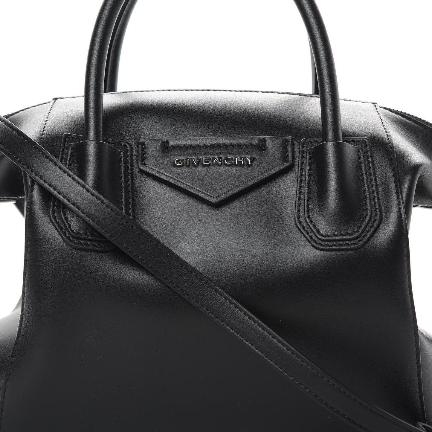 Smooth Calfskin Small Soft Antigona Black