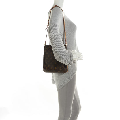 Louis Vuitton Monogram Musette Salsa 2 of 7
