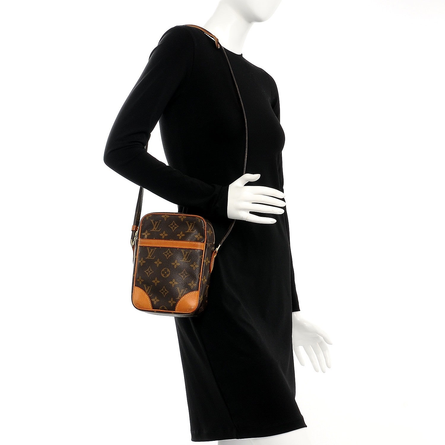 Louis Vuitton Monogram Danube 2 of 9