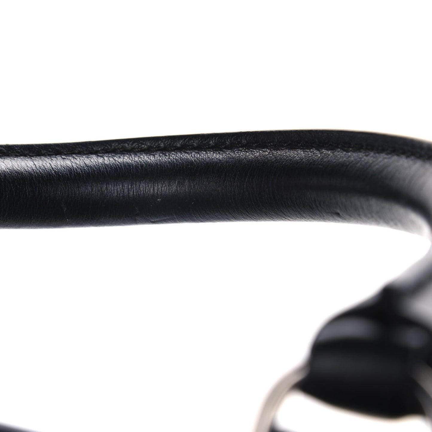 Calfskin Small Studded Star Pandora Black