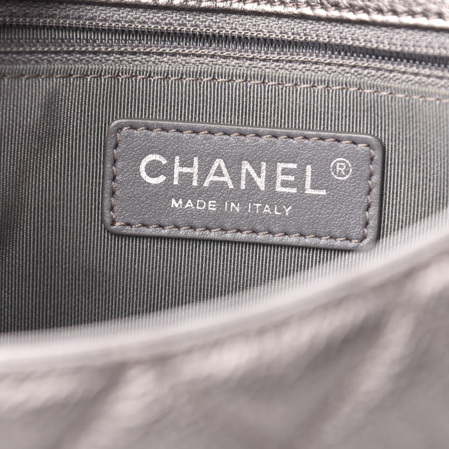 Chanel Metallic Calfskin Quilted Casual Pocket Messenger Flap Silver 6 of 11