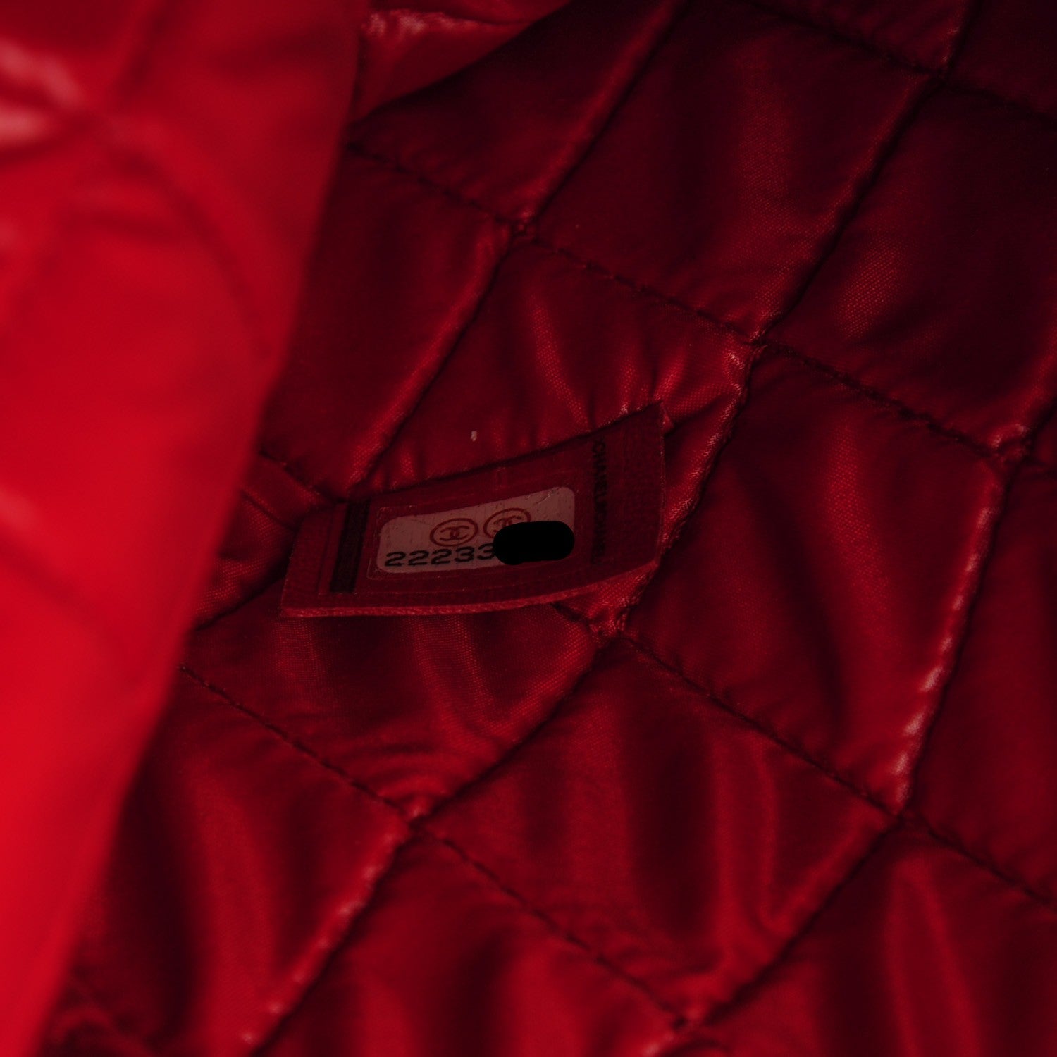 Chanel Lambskin Quilted Medium Casino Beauty CC Cosmetic Case Red 7 of 7